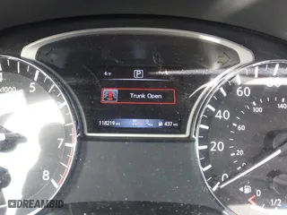 2017 Nissan Altima 2.5 SR with VIN 1N4AL3AP9HC470004, listed as a IAAI auction lot 41564947 with 118,219 mi miles. Bid and sale history available at carsss.com. Image 16.