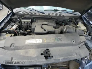 2004 Ford Expedition Special Service с VIN 1FMFU16L44LB00284, выставлен на аукционе Copart как лот 62785445 с пробегом 101 301 миль миль и Списание • Salvage title. История ставок и продаж доступна на DreamBid. Изображение 11.