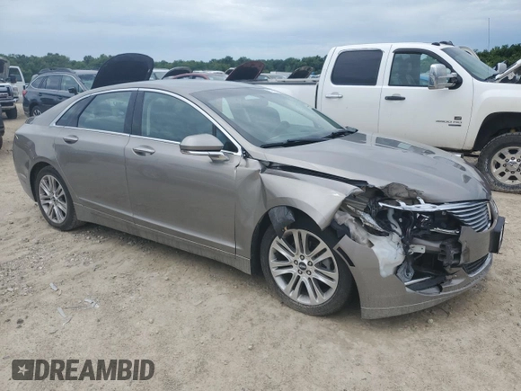 2015 Lincoln MKZ Hybrid z VIN 3LN6L2LU4FR625940, wystawiony jako Copart lot #61721025 z przebiegiem 56 151 mil mil oraz Szkoda całkowita • Salvage title. Historia ofert i sprzedaży dostępna na DreamBid. Obrazek 4.