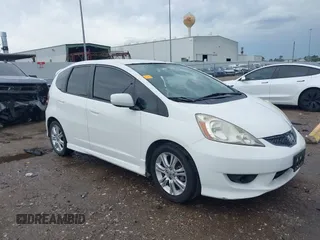 2010 Honda Fit Sport with VIN JHMGE8H6XAC015272, listed as a IAAI auction lot 42366069 with 140,423 mi miles and . Bid and sale history available at DreamBid. Image 1.