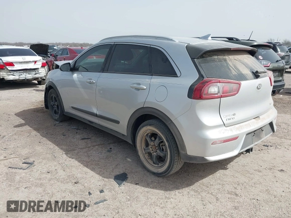 2017 Kia Niro LX with VIN KNDCB3LC6H5088243, listed as a IAAI auction lot 41747137 with 122,149 mi miles. Bid and sale history available at carsss.com. Image 3.