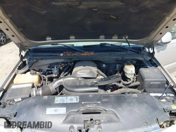 2004 Chevrolet Tahoe LT with VIN 1GNEK13Z64J292910, listed as a IAAI auction lot 42570170 with 309,679 mi miles and . Bid and sale history available at DreamBid. Image 10.
