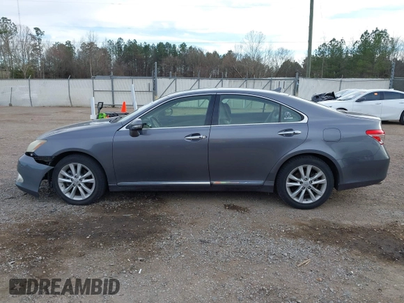 2012 Lexus ES with VIN JTHBK1EGXC2507946, listed as a IAAI auction lot 41718993 with 204,825 mi miles. Bid and sale history available at carsss.com. Image 14.