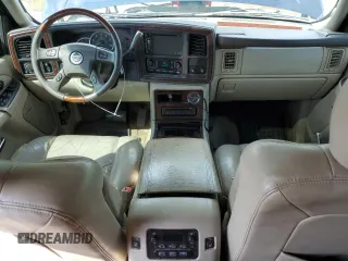 2005 Cadillac Escalade z VIN 1GYEK63NX5R163942, wystawiony jako Copart lot #55406495 z przebiegiem 231 861 mil mil oraz Szkoda całkowita • Salvage title. Historia ofert i sprzedaży dostępna na DreamBid. Obrazek 8.