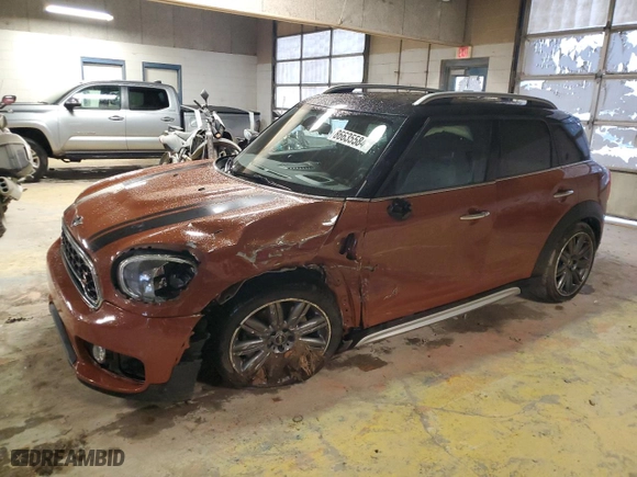 2017 MINI Countryman Cooper S with VIN WMZYT5C37H3D80626, listed as a Copart auction lot 86635584 with 118,029 mi miles and Clean Title. Bid and sale history available at carsss.com. Image 1.