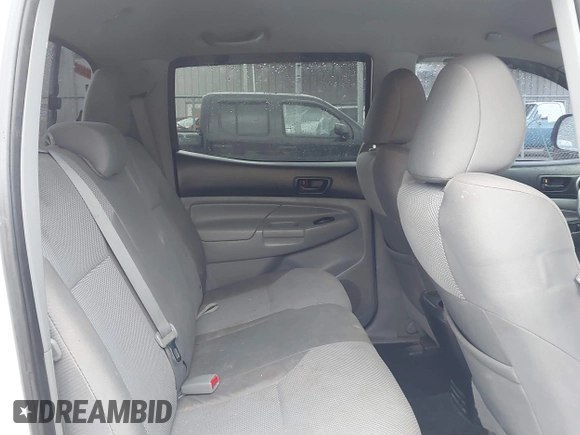 2014 Toyota Tacoma with VIN 3TMLU4EN9EM140999, listed as a IAAI auction lot 37765514 with 168,875 mi miles. Bid and sale history available at carsss.com. Image 8.