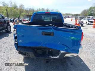 2016 Toyota Tacoma SR z VIN 5TFRX5GN0GX073033, wystawiony jako IAAI lot #42108157 z przebiegiem 179 019 mil mil oraz . Historia ofert i sprzedaży dostępna na DreamBid. Obrazek 16.