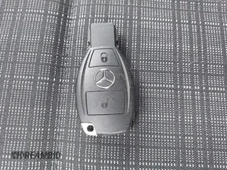 2020 Mercedes-Benz Metris Cargo z VIN W1YV0BEY5L3762528, wystawiony jako IAAI lot #41952568 z przebiegiem 43 530 mil mil oraz . Historia ofert i sprzedaży dostępna na DreamBid. Obrazek 10.