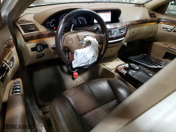 2009 Mercedes-Benz S-Class 5.5L V8 with VIN WDDNG71X79A244831, listed as a Copart auction lot 45943875 with 152,425 mi miles and Salvage Title. Bid and sale history available at carsss.com. Image 8.