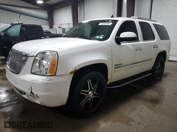 2010 GMC Yukon Denali with VIN 1GKUKEEF3AR248654, listed as a Copart auction lot 73809884 with 180,610 mi miles and Clean Title. Bid and sale history available at carsss.com. Image 1.
