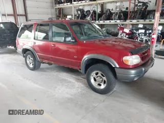 1999 Ford Explorer XLT z VIN 1FMZU34E3XUC38183, wystawiony jako IAAI lot #42805577 z przebiegiem 199 967 mil mil oraz . Historia ofert i sprzedaży dostępna na DreamBid. Obrazek 1.
