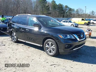 2020 Nissan Pathfinder SL with VIN 5N1DR2CN5LC577504, listed as a IAAI auction lot 41332874 with 82,308 mi miles. Bid and sale history available at carsss.com. Image 1.