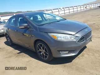 2015 Ford Focus SE with VIN 1FADP3FE4FL314250, listed as a IAAI auction lot 42194048 with 130,235 mi miles and . Bid and sale history available at carsss.com. Image 1.