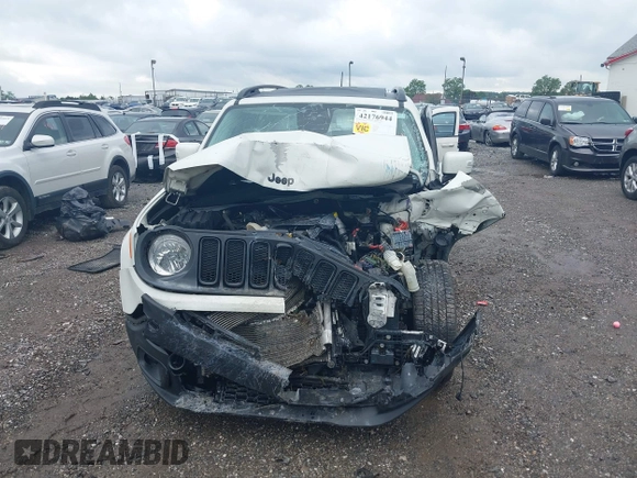 2017 Jeep Renegade Latitude с VIN ZACCJBBB5HPG63638, выставлен на аукционе IAAI как лот 42176944 с пробегом 143 930 миль миль и . История ставок и продаж доступна на DreamBid. Изображение 12.