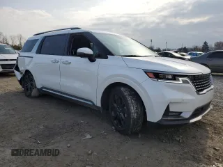 2024 Kia Carnival SX Prestige with VIN KNDNE5H39R6384812, listed as a Copart auction lot 81220754 with 14,378 mi miles and Salvage Title. Bid and sale history available at carsss.com. Image 4.
