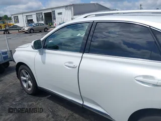 2013 Lexus RX 350 z VIN JTJBK1BA8D2458889, wystawiony jako IAAI lot #42713652 z przebiegiem 124 751 mil mil oraz . Historia ofert i sprzedaży dostępna na DreamBid. Obrazek 15.