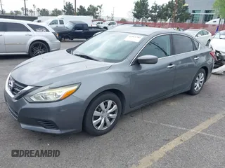 2018 Nissan Altima SV with VIN 1N4AL3AP3JC162204, listed as a IAAI auction lot 41903783 with 95,849 mi miles and . Bid and sale history available at carsss.com. Image 17.
