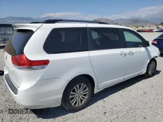 2013 Toyota Sienna XLE AAS с VIN 5TDYK3DC8DS391355, выставлен на аукционе Copart как лот 59232155 с пробегом 230 999 миль миль и Списание • Salvage title. История ставок и продаж доступна на DreamBid. Изображение 3.