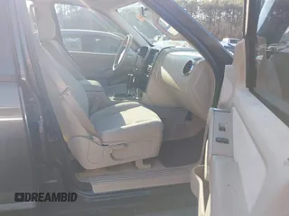 2006 Ford Explorer XLS with VIN 1FMEU62E16UA28599, listed as a IAAI auction lot 41638404 with 103,783 mi miles. Bid and sale history available at carsss.com. Image 5.