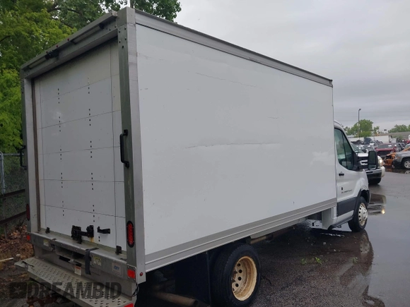 2019 Ford Transit with VIN 1FDBF8ZM4KKA83933, listed as a IAAI auction lot 42122507 with 110,177 mi miles and . Bid and sale history available at DreamBid. Image 4.