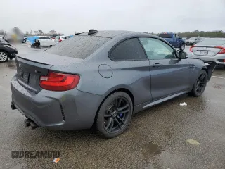 2016 BMW M2 z VIN WBS1H9C57GV785969, wystawiony jako Copart lot #81995033 z przebiegiem 53 184 mil mil oraz . Historia ofert i sprzedaży dostępna na DreamBid. Obrazek 3.