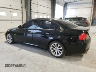 2011 BMW 3 Series 328i xDrive with VIN WBAPK7G52BNN70250, listed as a Copart auction lot 83907574 with 196,178 mi miles and Clean Title. Bid and sale history available at carsss.com. Image 2.