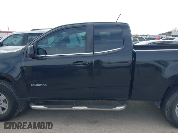 2018 Chevrolet Colorado 2WD Work Truck with VIN 1GCHSBEN7J1295638, listed as a IAAI auction lot 41799902 with 71,639 mi miles. Bid and sale history available at carsss.com. Image 14.
