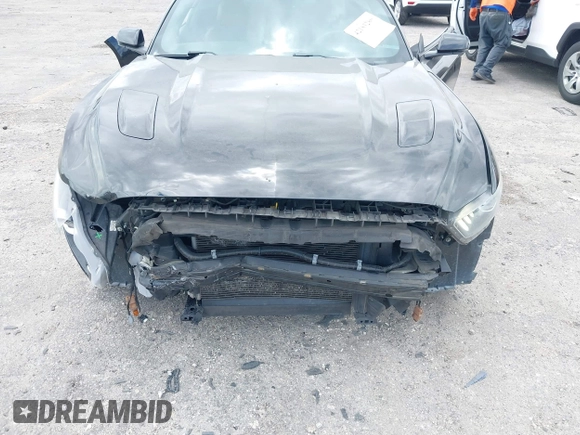 2016 Ford Mustang GT z VIN 1FA6P8CF3G5259637, wystawiony jako IAAI lot #42183280 z przebiegiem 103 403 mil mil oraz . Historia ofert i sprzedaży dostępna na DreamBid. Obrazek 6.