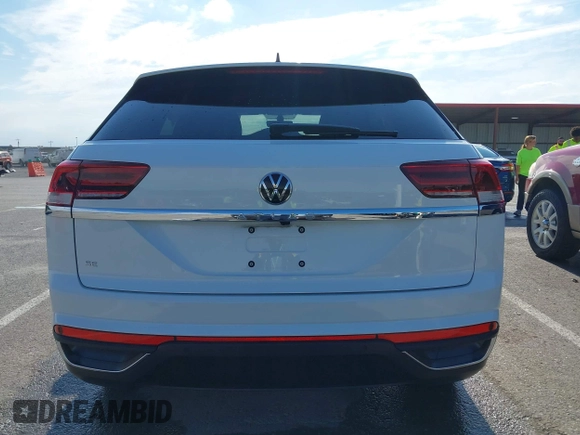 2023 Volkswagen Atlas SE with VIN 1V2WC2CA3PC228213, listed as a IAAI auction lot 42330049 with 21,884 mi miles and . Bid and sale history available at DreamBid. Image 17.