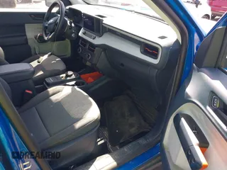 2022 Ford Maverick XL z VIN 3FTTW8F91NRB05864, wystawiony jako IAAI lot #41964914 z przebiegiem 40 453 mil mil oraz . Historia ofert i sprzedaży dostępna na DreamBid. Obrazek 5.