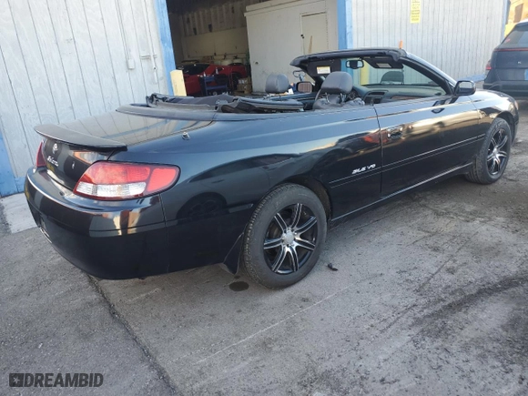 2001 Toyota Camry Solara SE with VIN 2T1FF28P91C517522, listed as a Copart auction lot 82712704 with 109,747 mi miles and Salvage Title. Bid and sale history available at carsss.com. Image 3.