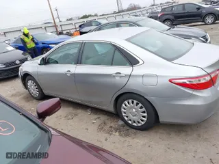 2015 Toyota Camry XLE with VIN 4T4BF1FK1FR458753, listed as a IAAI auction lot 41205010 with 145,771 mi miles. Bid and sale history available at carsss.com. Image 14.