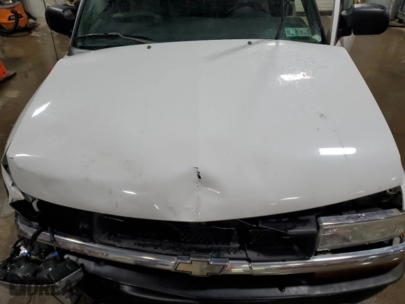 2002 Chevrolet S-10 LS with VIN 1GCCT19W028170655, listed as a Copart auction lot 86591574 with 127,909 mi miles and Salvage Title. Bid and sale history available at carsss.com. Image 13.