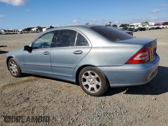 2005 Mercedes-Benz C 240 with VIN WDBRF61J45A719428, listed as a Copart auction lot 88686195 with 95,482 mi miles and Salvage Title. Bid and sale history available at DreamBid. Image 2.