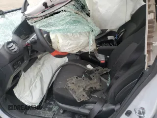 2022 Mitsubishi Mirage ES с VIN ML32AUHJ0NH004765, выставлен на аукционе Copart как лот 56042665 с пробегом Не указан миль и На запчасти • Non repairable. История ставок и продаж доступна на DreamBid. Изображение 7.
