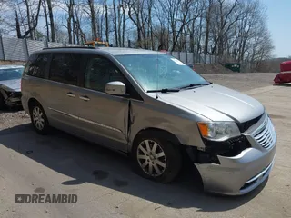 2016 Chrysler Town & Country Touring with VIN 2C4RC1BGXGR149949, listed as a IAAI auction lot 42074695 with 52,644 mi miles. Bid and sale history available at carsss.com. Image 1.