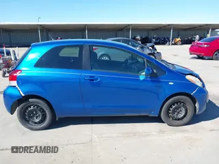 2010 Toyota Yaris z VIN JTDJT4K36A5290047, wystawiony jako IAAI lot #41652276 z przebiegiem 185 017 mil mil oraz . Historia ofert i sprzedaży dostępna na DreamBid. Obrazek 13.