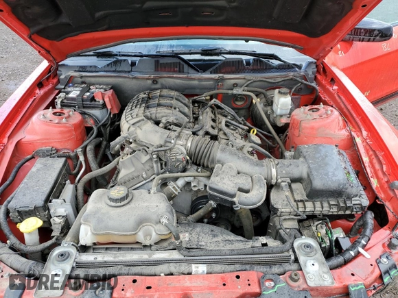 2014 Ford Mustang V6 z VIN 1ZVBP8AM4E5312513, wystawiony jako Copart lot #64463685 z przebiegiem 106 892 mil mil oraz Szkoda całkowita • Salvage title. Historia ofert i sprzedaży dostępna na DreamBid. Obrazek 11.