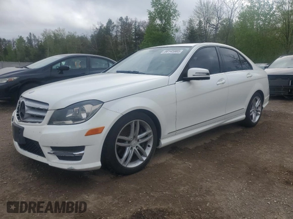 2013 Mercedes-Benz C 300 Sport с VIN WDDGF8AB8DA823681, выставлен на аукционе Copart как лот 56145985 с пробегом 112 949 миль миль и Списание • Salvage title. История ставок и продаж доступна на DreamBid. Изображение 1.