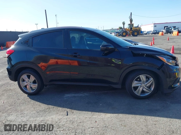 2019 Honda HR-V EX with VIN 3CZRU5H52KM717938, listed as a IAAI auction lot 41949429 with 46,829 mi miles. Bid and sale history available at carsss.com. Image 13.