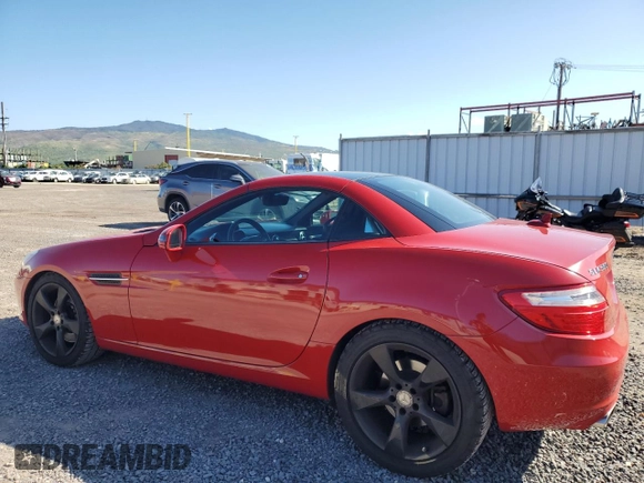 2012 Mercedes-Benz SLK 350 with VIN WDDPK5HA8CF038828, listed as a Copart auction lot 50047975 with 93,484 mi miles and Clean title. Bid and sale history available at DreamBid. Image 2.
