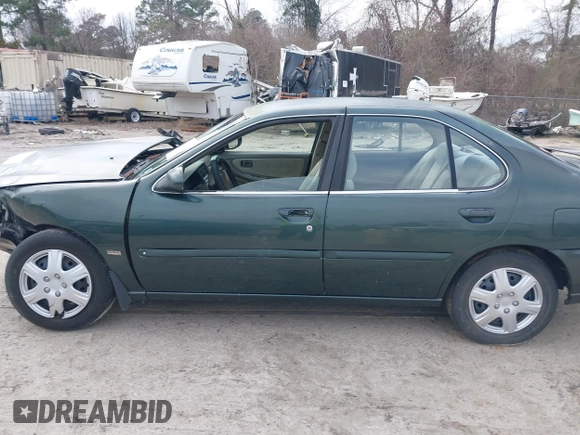 2001 Nissan Altima GXE with VIN 1N4DL01D81C149403, listed as a IAAI auction lot 41619291 with 317,984 mi miles. Bid and sale history available at carsss.com. Image 14.