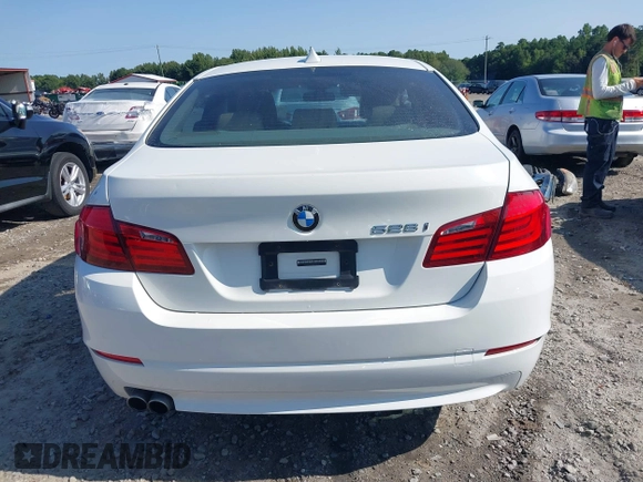 2011 BMW 5 Series 528i with VIN WBAFR1C59BC746992, listed as a IAAI auction lot 40175781 with 157,681 mi miles and . Bid and sale history available at carsss.com. Image 16.