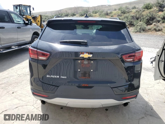 2024 Chevrolet Blazer LT z VIN 3GNKBJR40RS178941, wystawiony jako Copart lot #53538185 z przebiegiem 27 969 mil mil oraz Czysty tytuł • Clean title. Historia ofert i sprzedaży dostępna na DreamBid. Obrazek 6.
