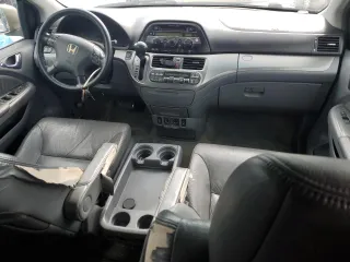 2006 Honda Odyssey EX-L with VIN 5FNRL38666B114457, listed as a Copart auction lot 46880885 with 176,033 mi miles and Salvage Title. Bid and sale history available at carsss.com. Image 8.