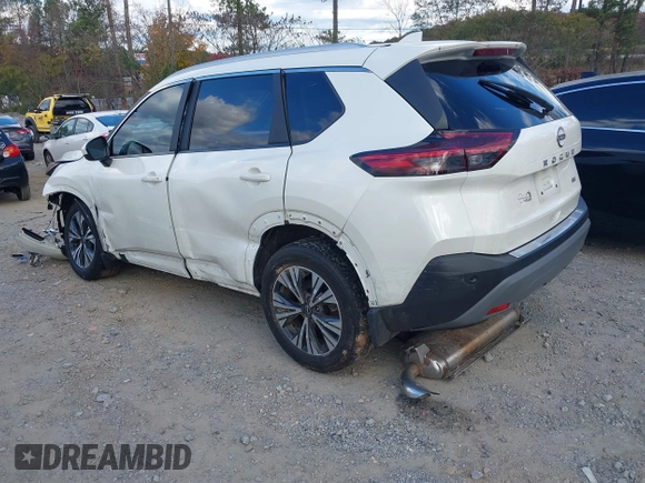 2023 Nissan Rogue SV z VIN 5N1BT3BA6PC846645, wystawiony jako IAAI lot #40949730 z przebiegiem 30 856 mil mil oraz . Historia ofert i sprzedaży dostępna na DreamBid. Obrazek 3.