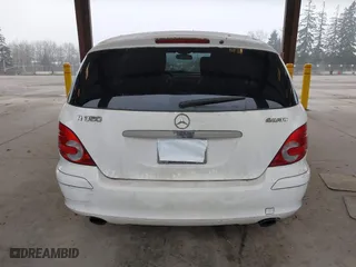 2006 Mercedes-Benz R-Class 3.5L with VIN 4JGCB65E66A028785, listed as a IAAI auction lot 41880524 with 158,442 mi miles. Bid and sale history available at carsss.com. Image 16.