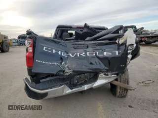 2022 Chevrolet Silverado 1500 LT with VIN 1GCPDDEK6NZ607592, listed as a Copart auction lot 86831574 with 45,533 mi miles and Salvage Title. Bid and sale history available at DreamBid. Image 6.