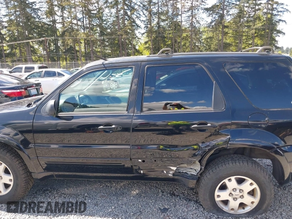 2006 Ford Escape Limited z VIN 1FMCU94106KA37275, wystawiony jako IAAI lot #42084150 z przebiegiem 139 361 mil mil oraz . Historia ofert i sprzedaży dostępna na DreamBid. Obrazek 14.