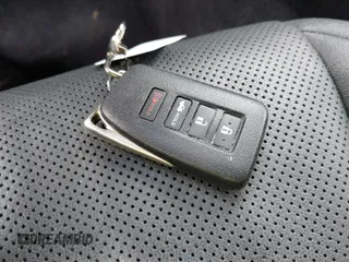 2014 Lexus ES 330 с VIN JTHBK1GG1E2092340, выставлен на аукционе IAAI как лот 42403096 с пробегом 163 543 миль миль и . История ставок и продаж доступна на DreamBid. Изображение 11.